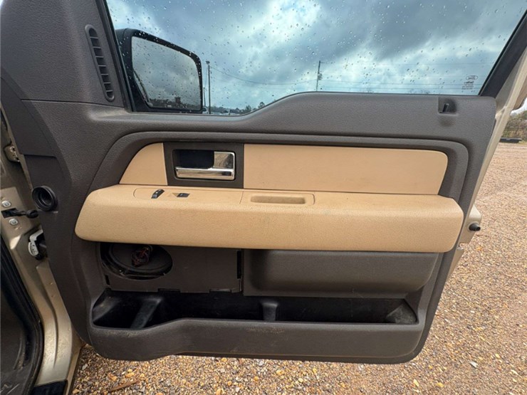 2013-ford-f150-image-19