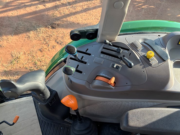 john-deere-5100e-image-16