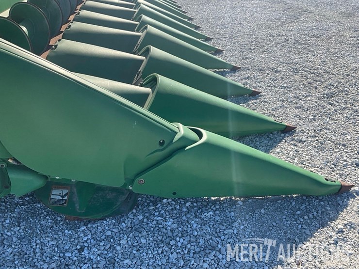 2019-john-deere-712c-image-36