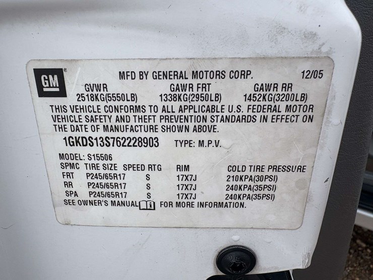 2006-gmc-envoy-image-28