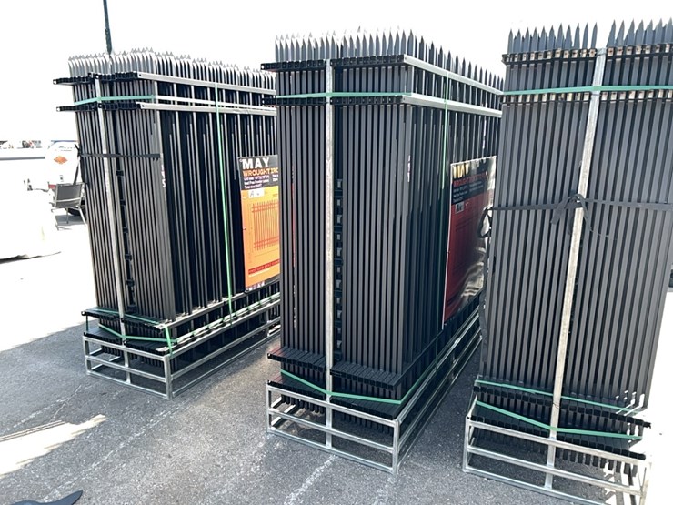 aboss-10ft.-iron-site-fence-new-support-equipment-image-1