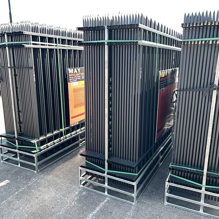 ABOSS 10FT. IRON SITE FENCE NEW SUPPORT EQUIPMENT