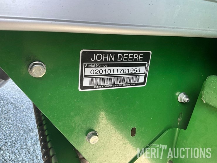 2021-john-deere-s790-image-46