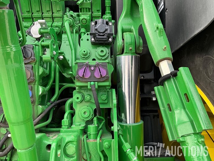 2023-john-deere-6r-175-image-28