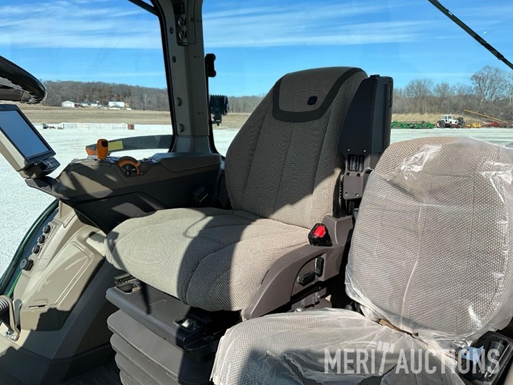 2023-john-deere-8r-310-image-39