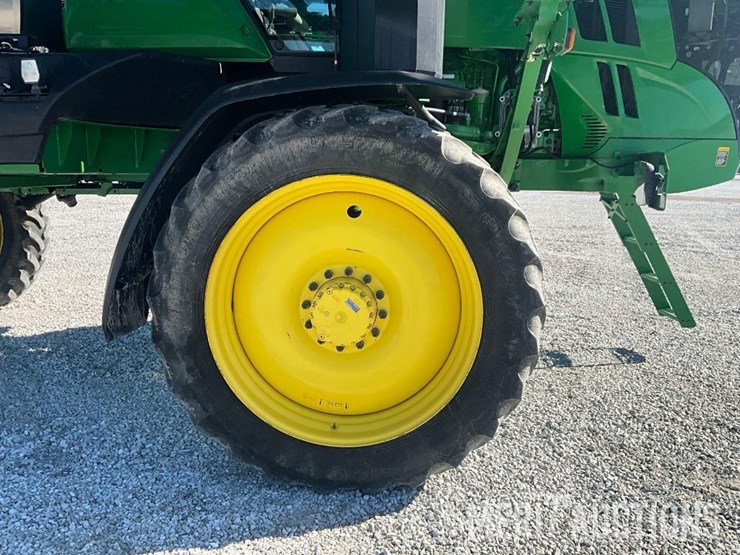 2022-john-deere-410r-image-29