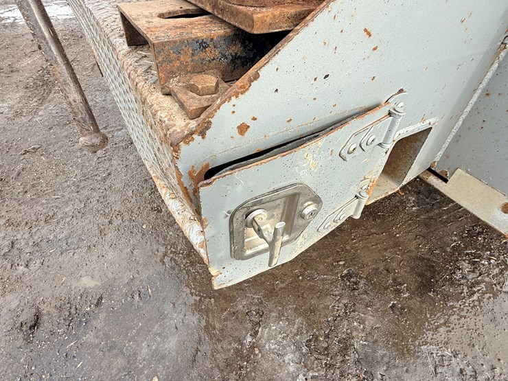 2004-caterpillar-c7-image-27