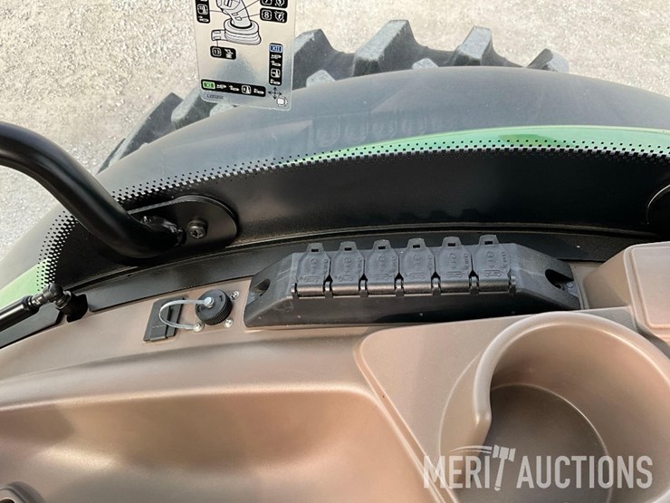 2023-john-deere-6r-175-image-46