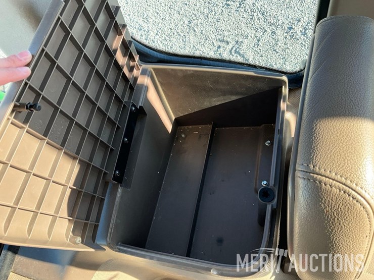 2019-john-deere-9470rx-image-39