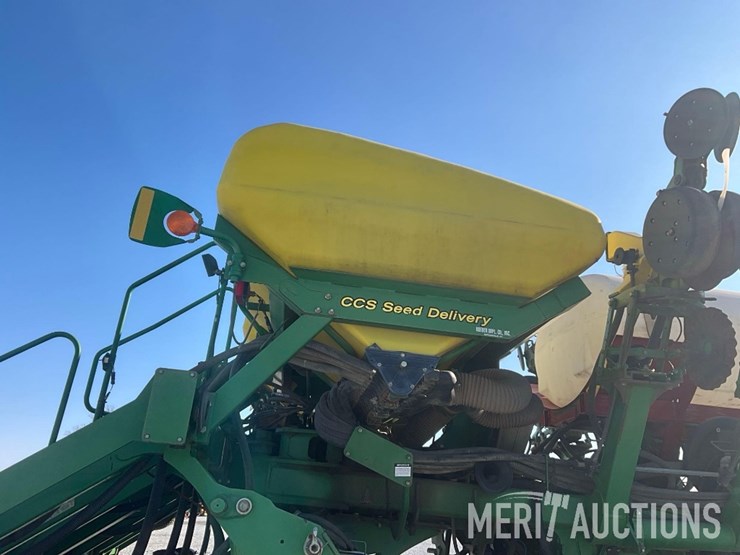 2007-john-deere-1790-image-29