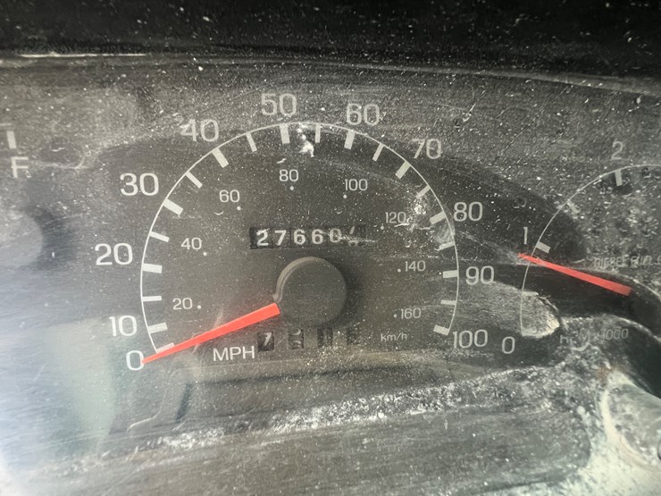 2000-ford-f650-image-30