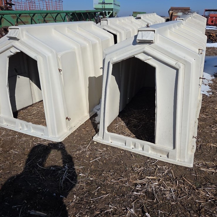 (2) Calf-Tel poly calf huts (south)