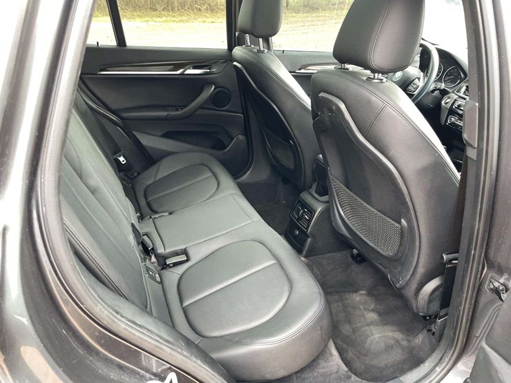 2017-bmw-x1-4-door-mpv-(163,018-miles)-image-16