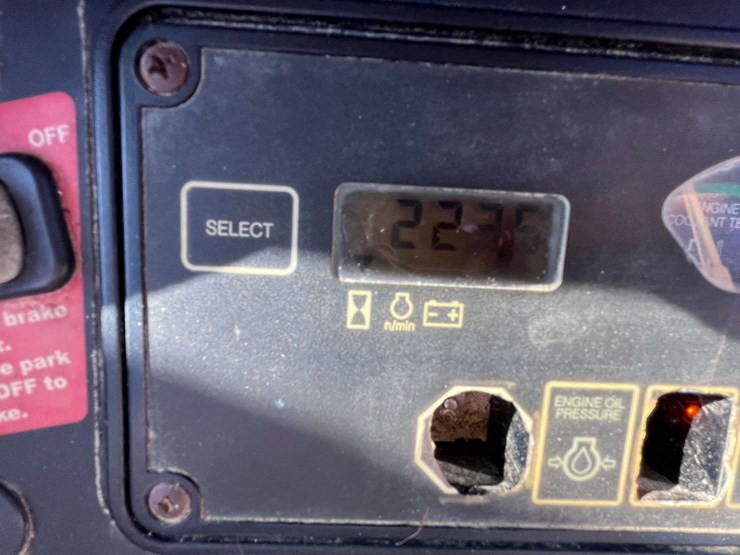 2001-deere-310g-image-38