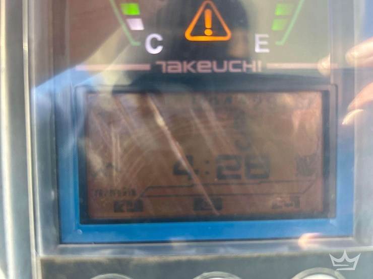 2014-takeuchi-tb260-image-6