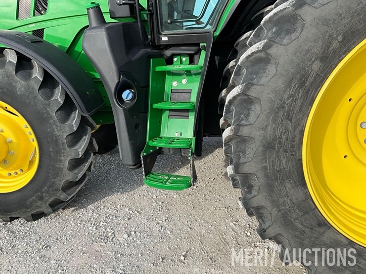 2023-john-deere-6r-175-image-17