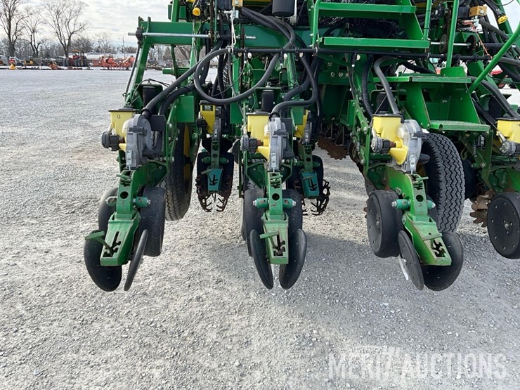 2007-john-deere-1790-image-22