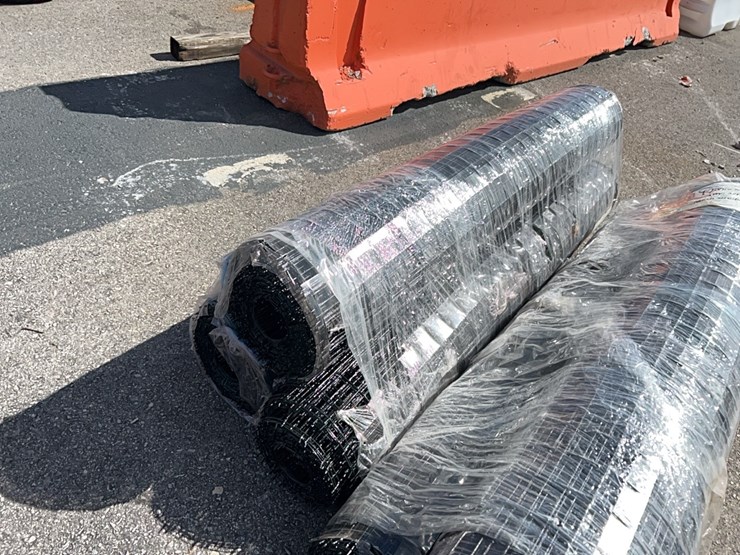 aboss-wire-mesh-fence-new-support-equipment-3-rolls.-image-1