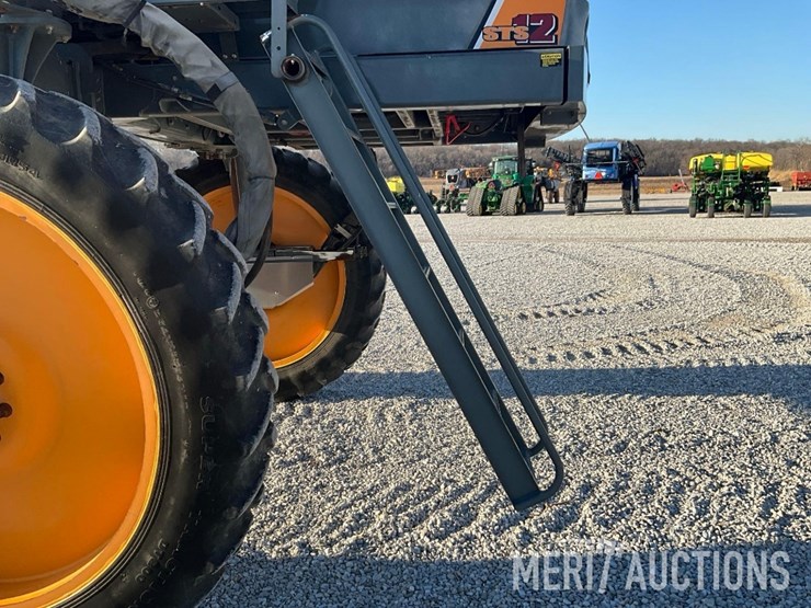 2013-hagie-sts12-image-20