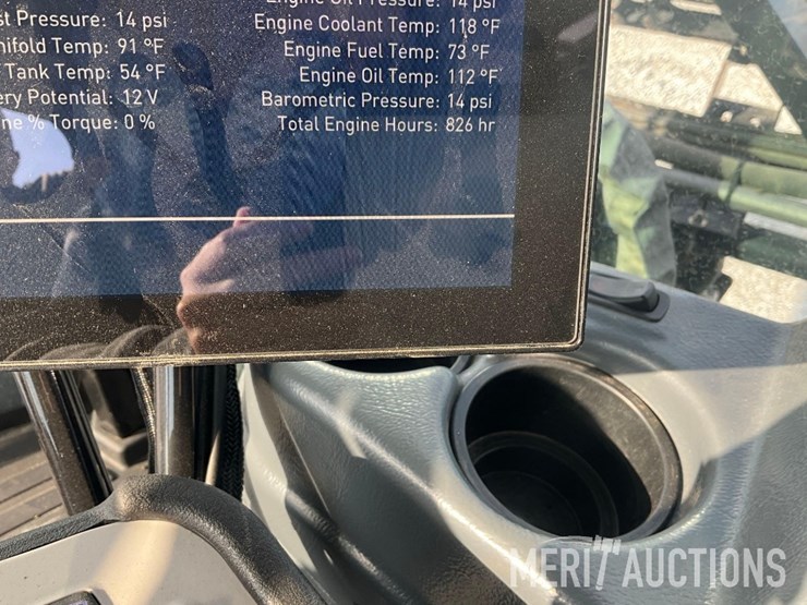 2022-new-holland-sp310f-image-45