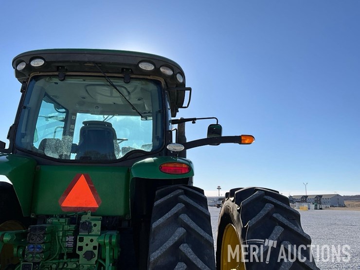 2014-john-deere-7230r-image-21