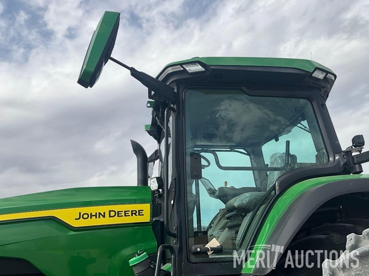 2023-john-deere-8r-310-image-15