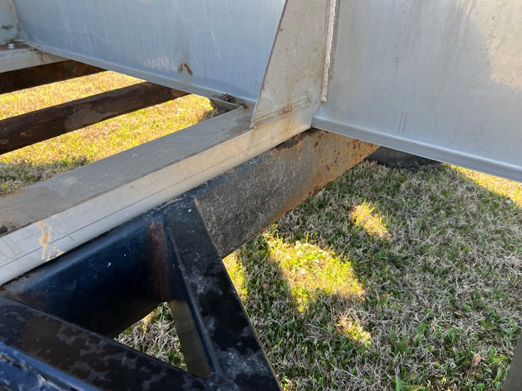 adams-5-ton-fertilizer-spreader-image-12