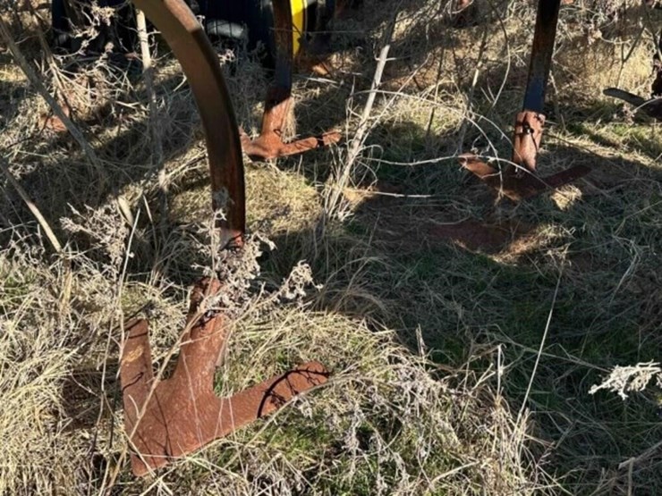 2008-john-deere-2210-image-4