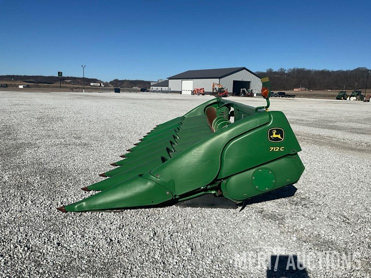 2019-john-deere-712c-image-2