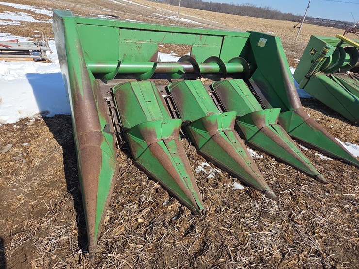 john-deere-443-image-3