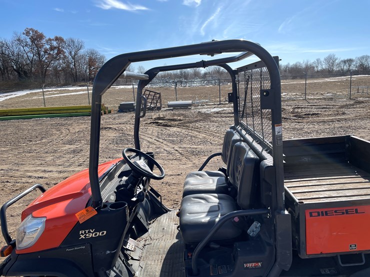 kubota-rtv-x900-image-19