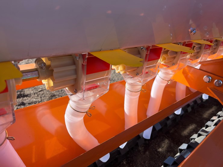 #5001-•-new-land-honor-no-till-drill-for-tractor-and-skid-steer-image-7