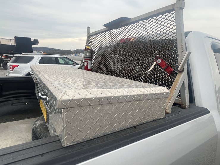 2015-ford-f150-xl-image-19