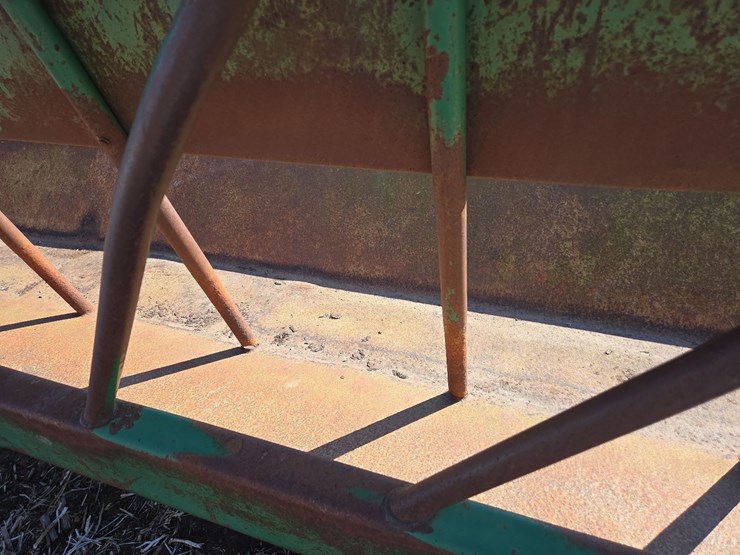 si-feeder-wagon-28'-image-11