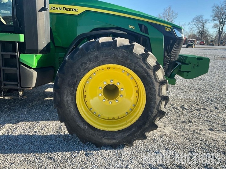 2023-john-deere-8r-310-image-33