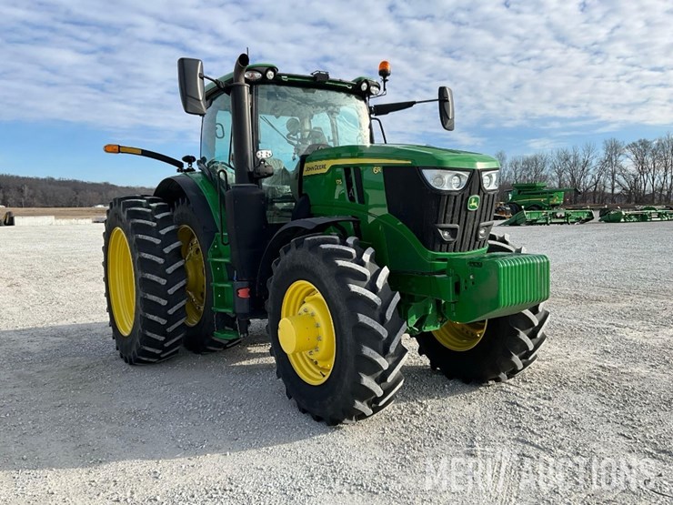 2023-john-deere-6r-175-image-7