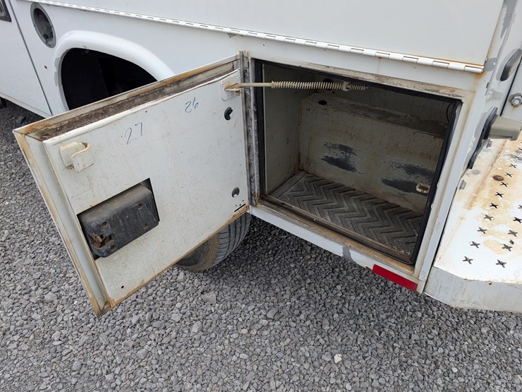 2017-chevrolet-1500-image-20