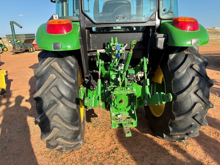 john-deere-5100e-image-5