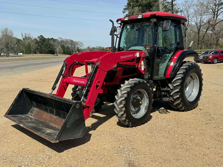 2020-mahindra-6075-image-1