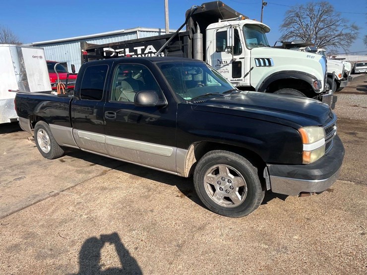 1999-chevrolet-1500-image-1