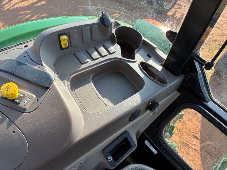 john-deere-5100e-image-15