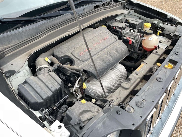 2017-jeep-renegade-image-8