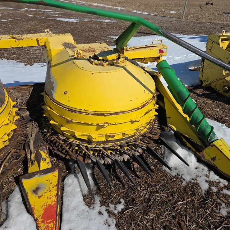 Champion 3000 rotary corn chopping head