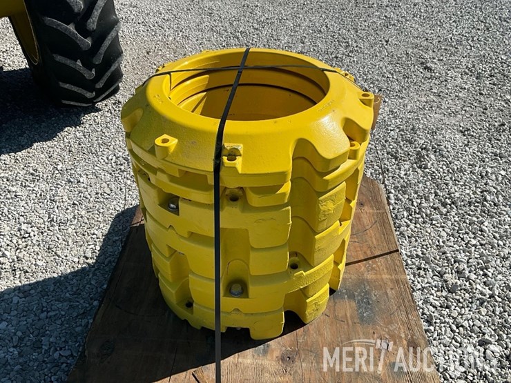 2023-john-deere-8r-340-image-50