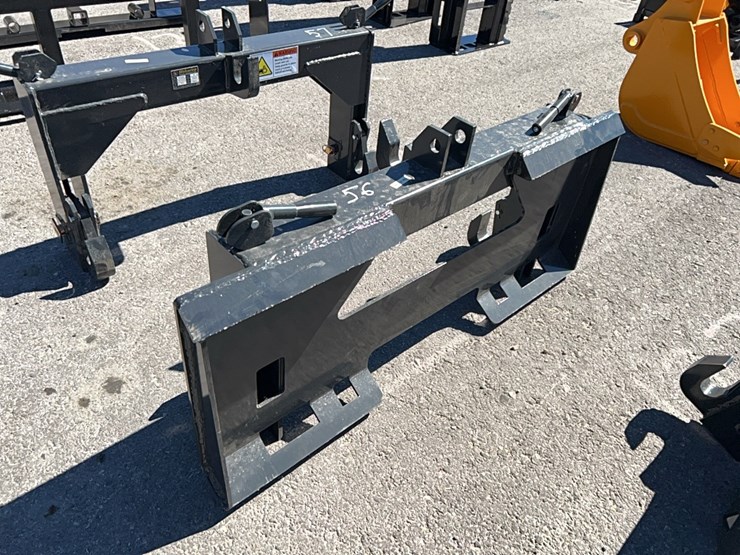 new-wolverine-pt-16-02c-3pt-hitch-skid-steer-attachment-image-1