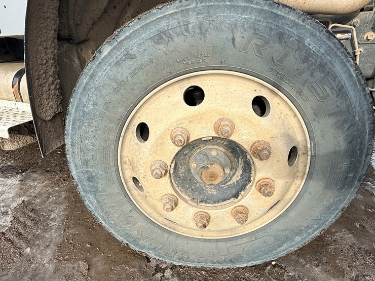 2004-caterpillar-c7-image-60