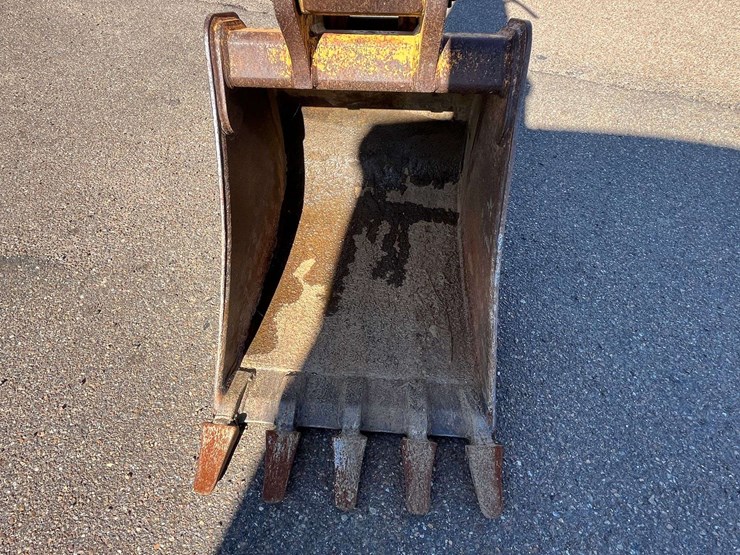 2001-deere-310g-image-13