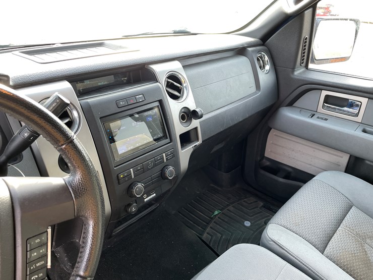 2011-ford-f150-image-45