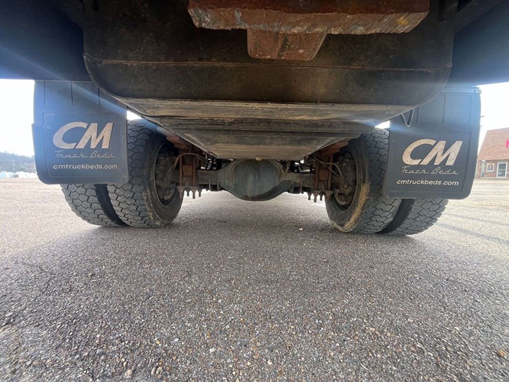 2008-chevrolet-kodiak-5500-4x4-crew-cab-flatbed-truck-(85,344-miles)-image-8