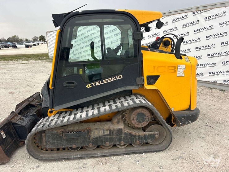 jcb-3ts-8t-image-14